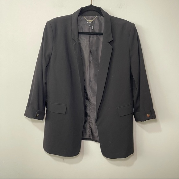 *Sold* DKNY Women’s Black Blazer Rolled Cuffs Gold Logo Button Detail in Size 12 - Picture 1 of 9